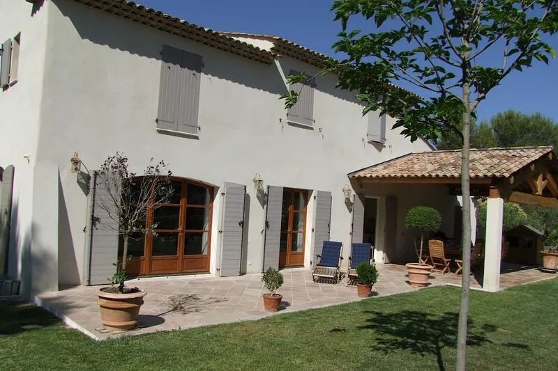 Luxury house with 6 Bedrooms - Large pool 12x6 - Near Aix-en-Provence Marseille