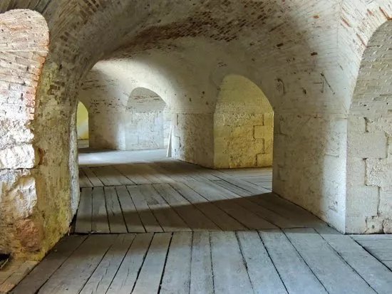 Forte Ardietti di Ponti sul Mincio
