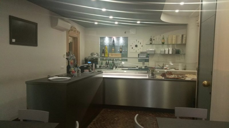 Pescheria Friggitoria Gastronomia Fish & Drinks