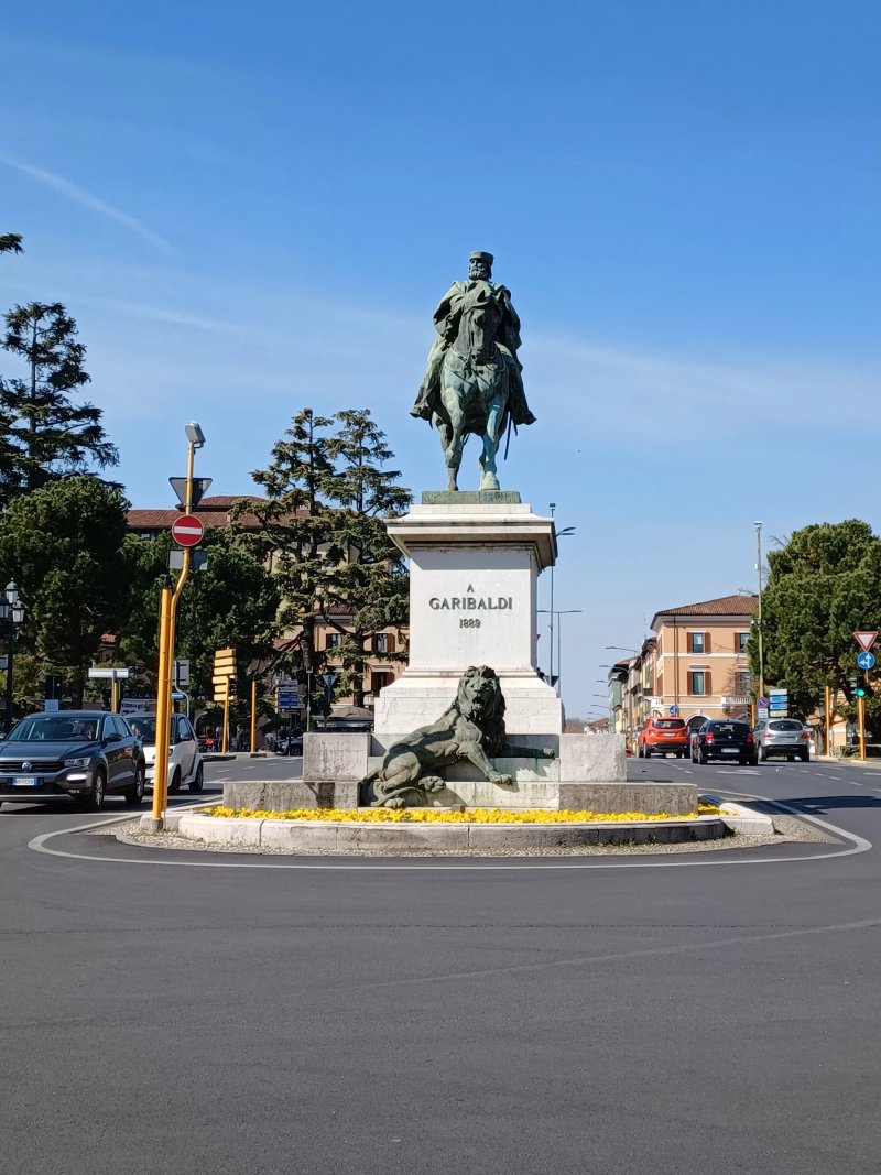 Monumento a Giuseppe Garibaldi di Brescia