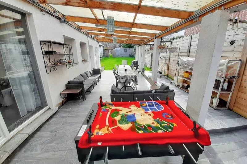 Homerez - Spacious House with Jacuzzi in Tongeren