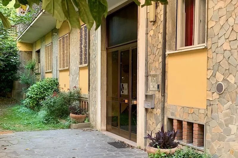 Two-bedroom apartment without kitchen
