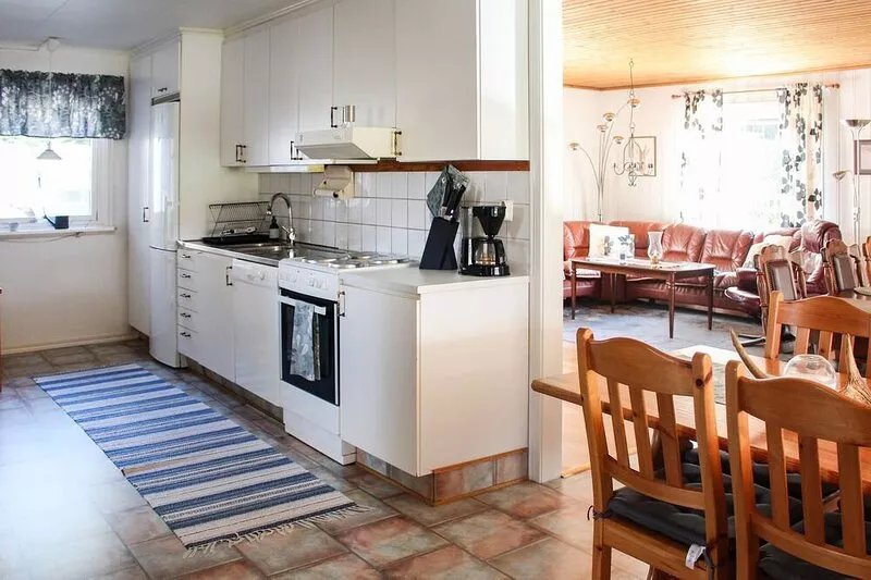 Nice home in öxabäck with house a panoramic view