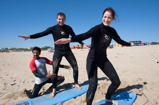 Surfing Porto
