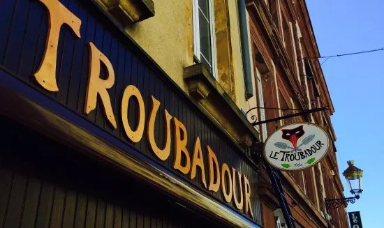 Le Troubadour