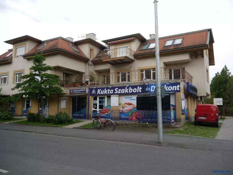 Petra Apartman
