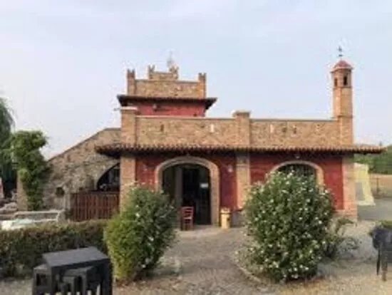 Woody Pecker Pub