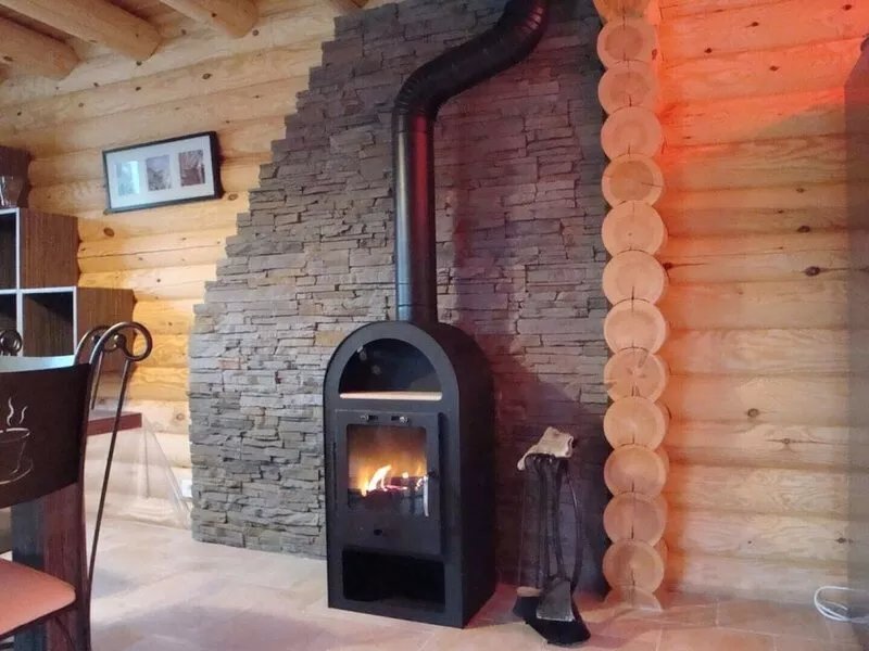 Beautiful traditional log cabin in Foncine le Bas (6/8 pers.) Left