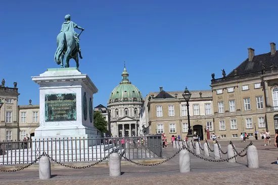 Amalienborg Museum