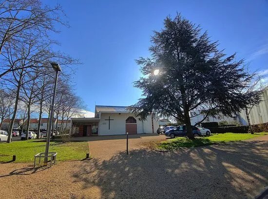 Eglise De La Resurrection A Poitiers