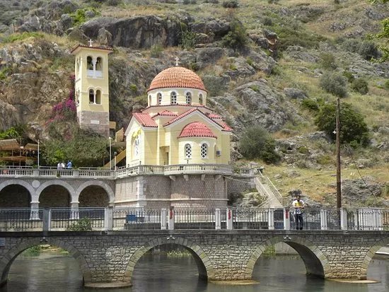 Zoodochou Pigis Church