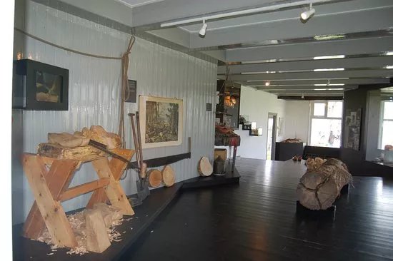 Scherjon's Woodenshoe factory & Museum