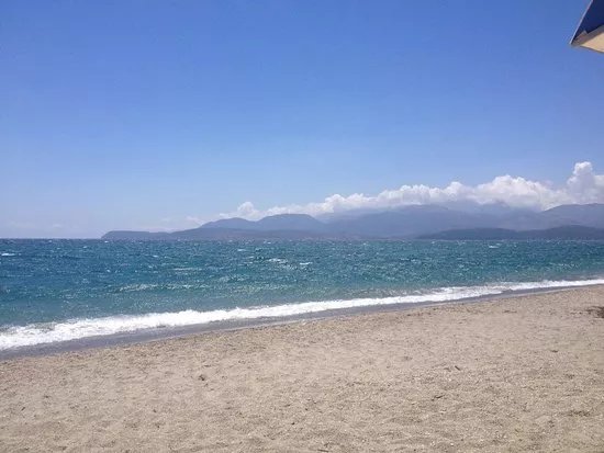 Mavrovouni Beach