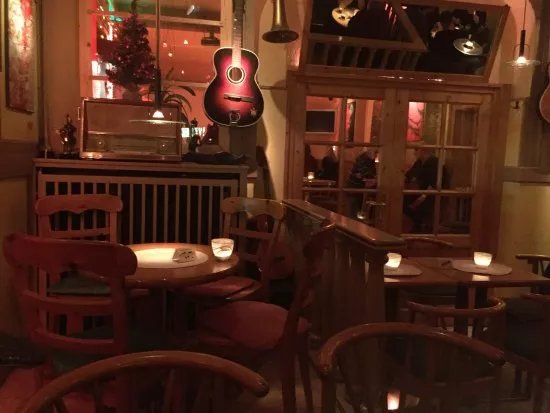 Musik Bistro Bei Kosta
