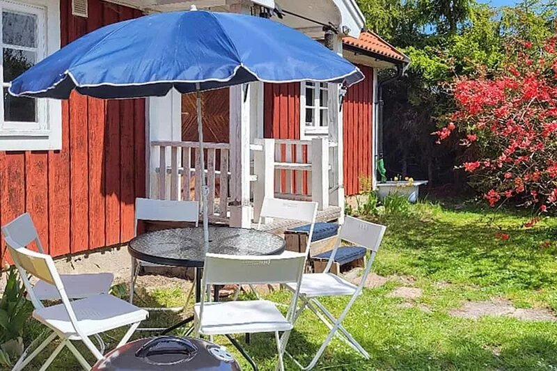 5 person holiday home in HALTORP