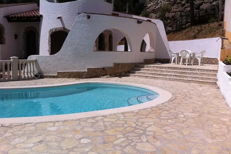 Typical Costa Brava villa with pool and sea view