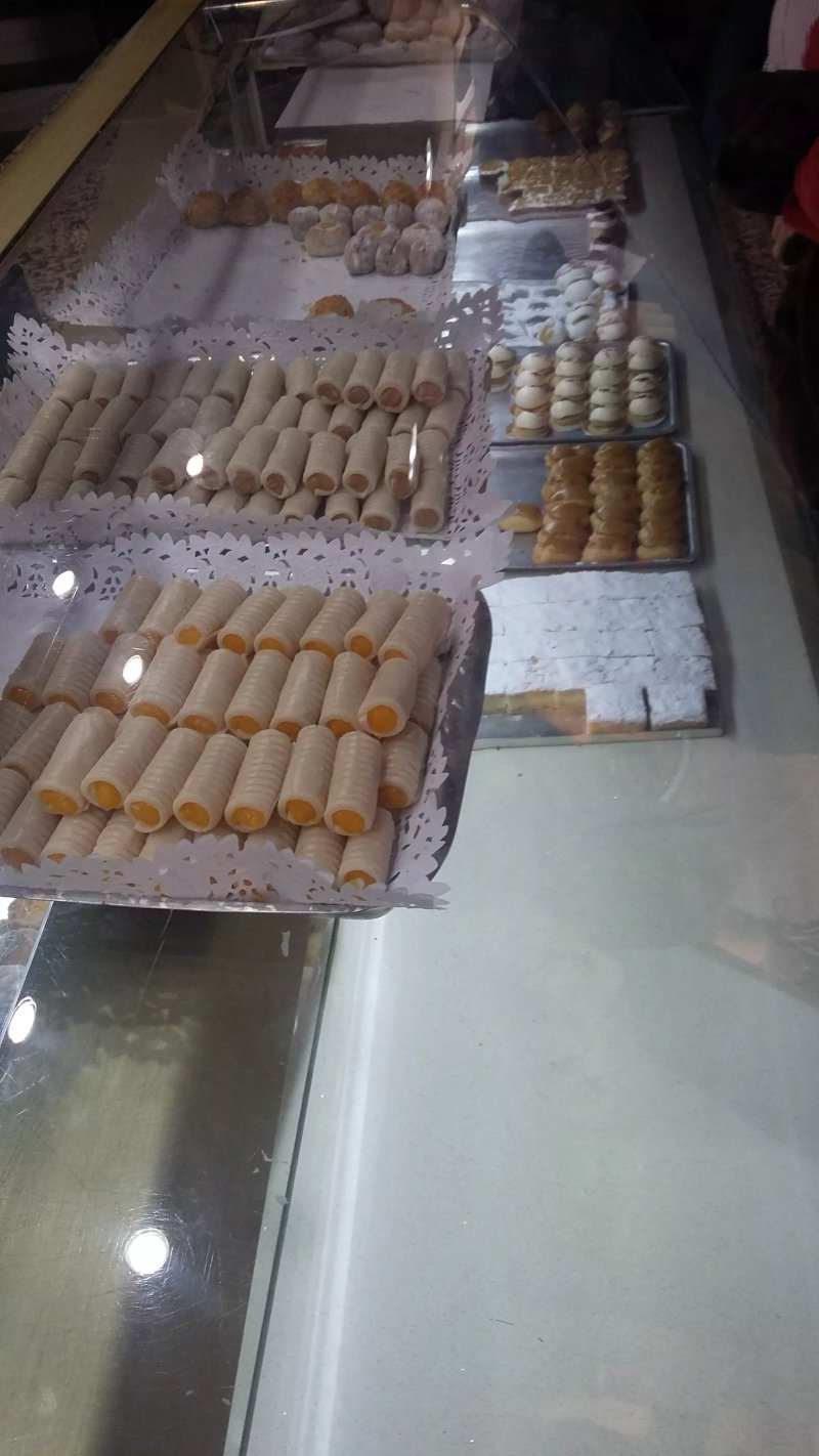 Panaderia-Confiteria Ramon Garcia Davos.