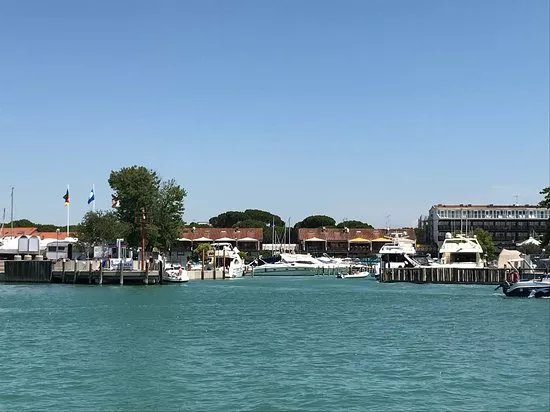 Porto Turistico Marina Uno