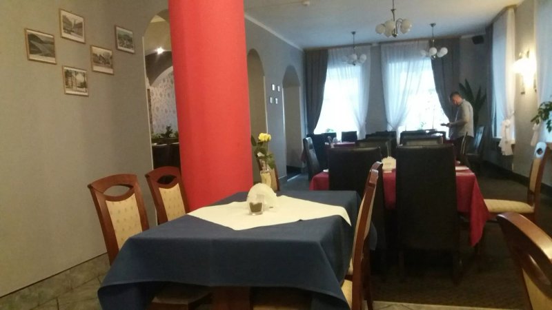 Lubavia Hotel & Restaurant