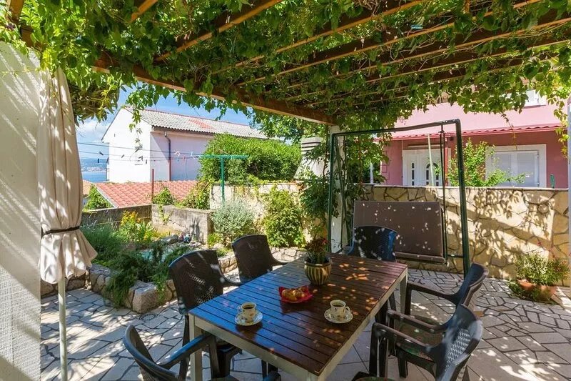 Two bedroom apartment with terrace and sea view Crikvenica (A-5585-a)