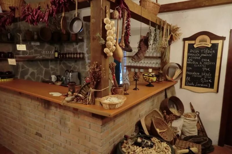 Stredoveka Taverna