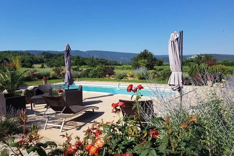 Mas in the heart of the Luberon in the town of Bonnieux