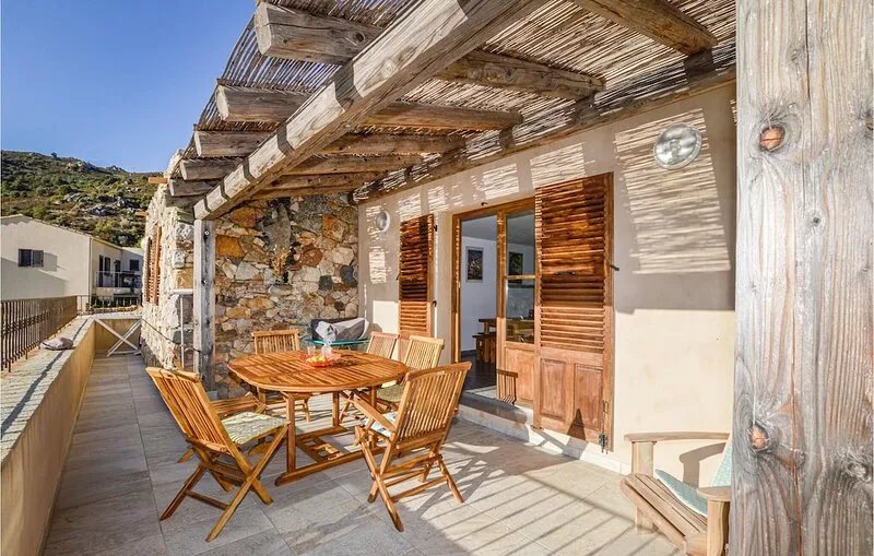 3 bedroom nice home in Feliceto