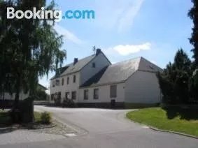 Gasthaus Tannengrun Hotel-Pension