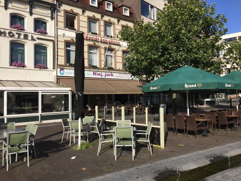 Bar Restaurant Niej-Jork