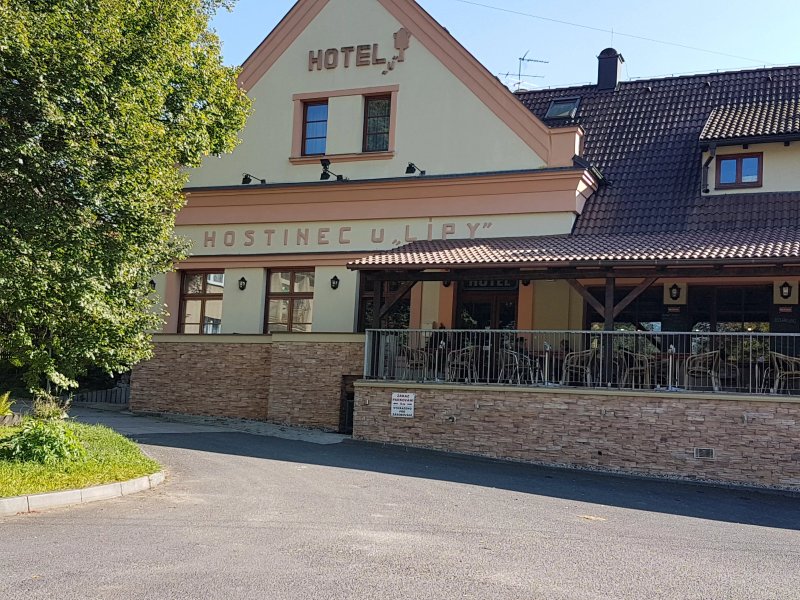 U Lipy Restaurace