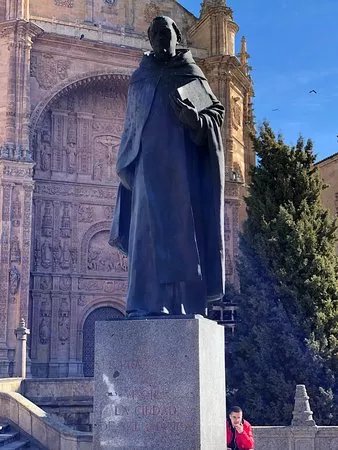 Monumento a Francisco de Vitoria - Salamanca