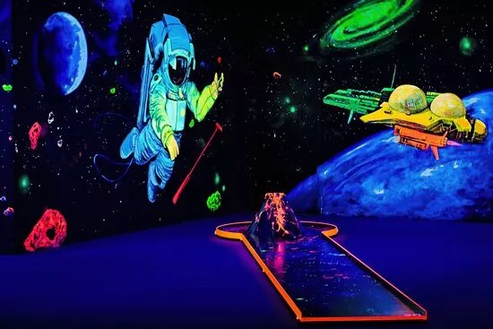 Neonlowen Gera
