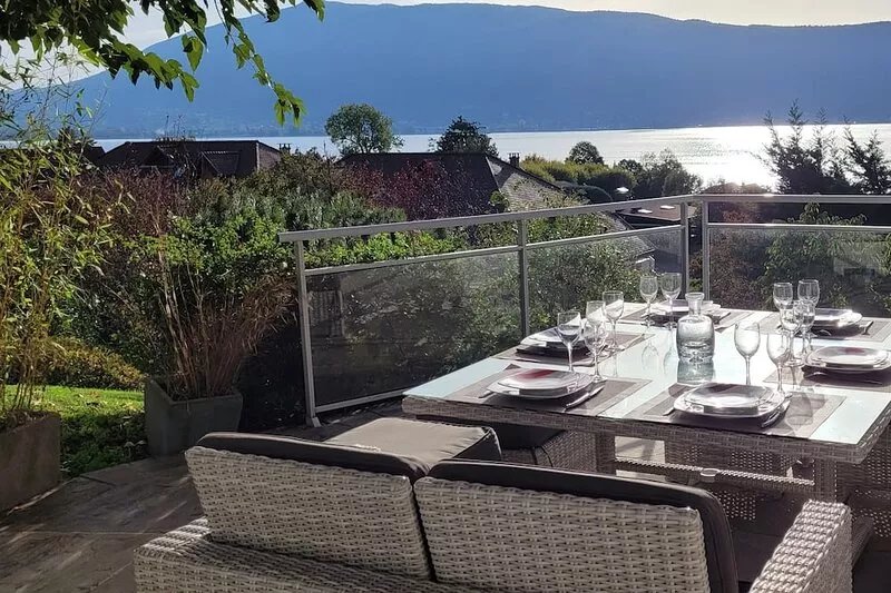 Lake Annecy magnificent new villa standing in front of the lake with stunning vi