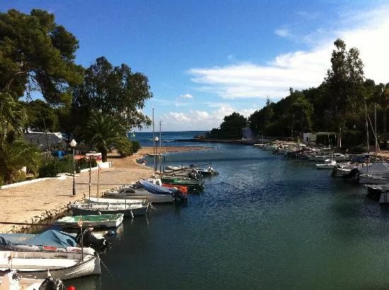 Santa Eulalia River Walk