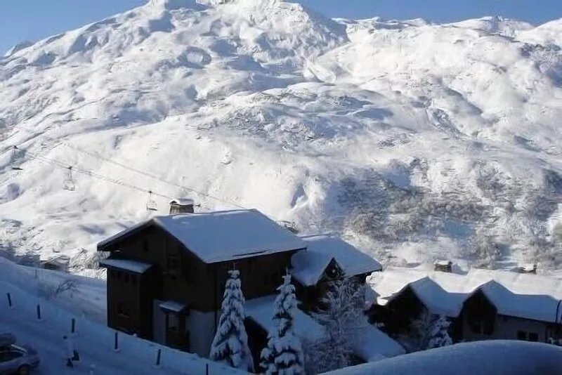 Luxury apartment in chalet on 3 vallees slopes