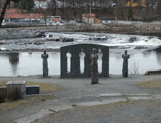Statuen ''ut Av Fjellet''