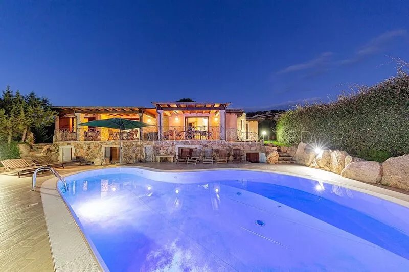 Villa Danza dei Fenicotteri: with private pool and close to the beach.