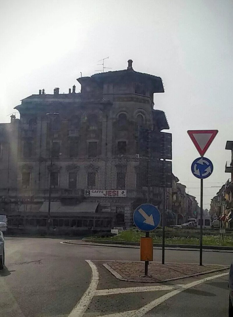 Bar Italia