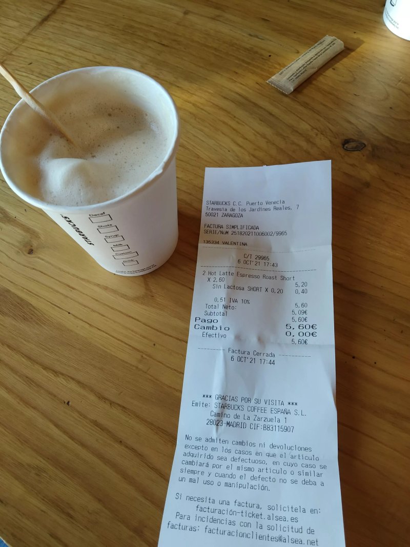 Starbucks Puerto Venecia
