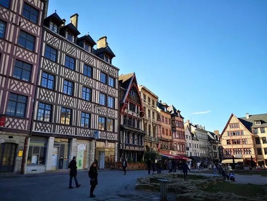 Place du Vieux-Marche