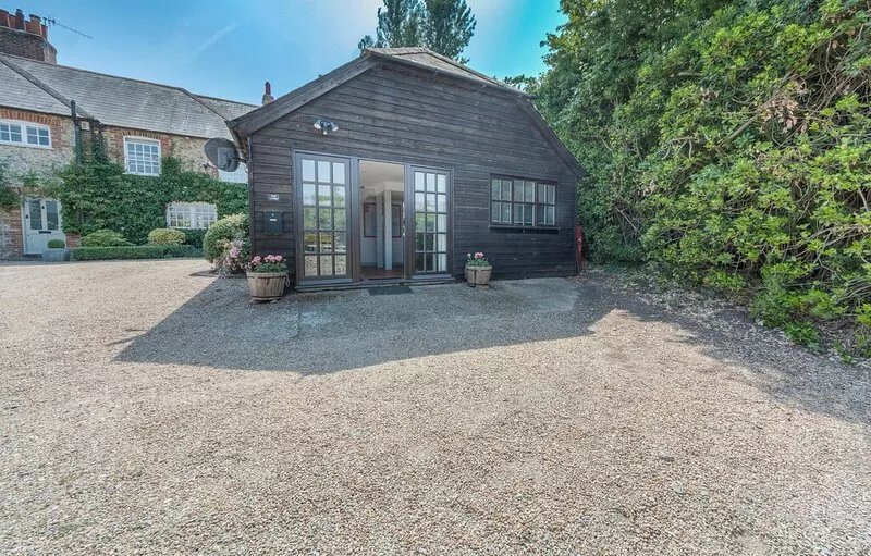 Cottage within easy reach of West Wittering