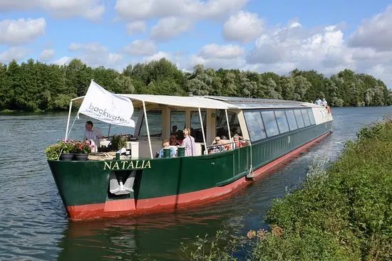 Backwaters Cruising