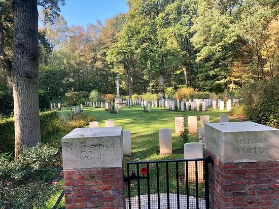 Ploegsteert Wood Military Cemetery