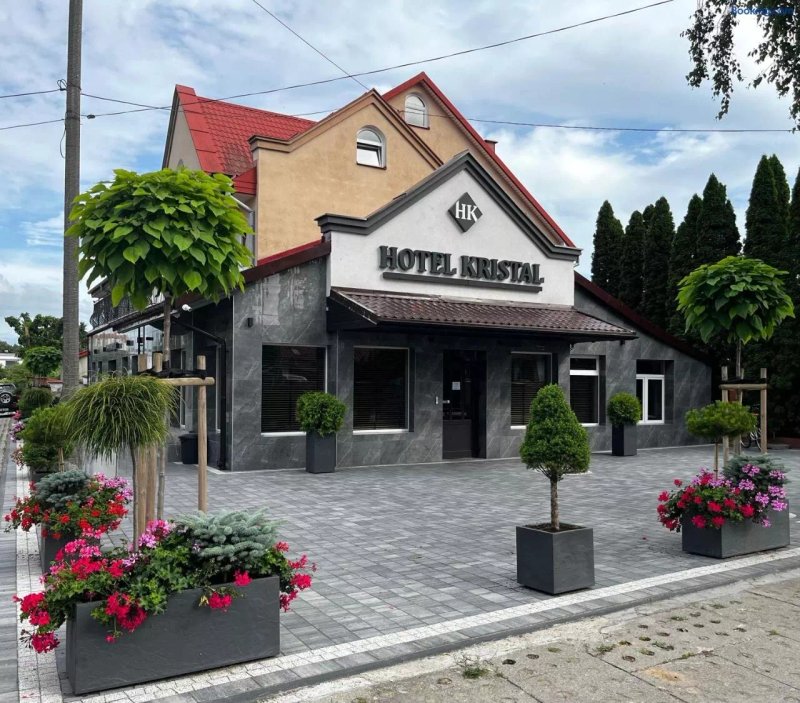 Kristal Hotel