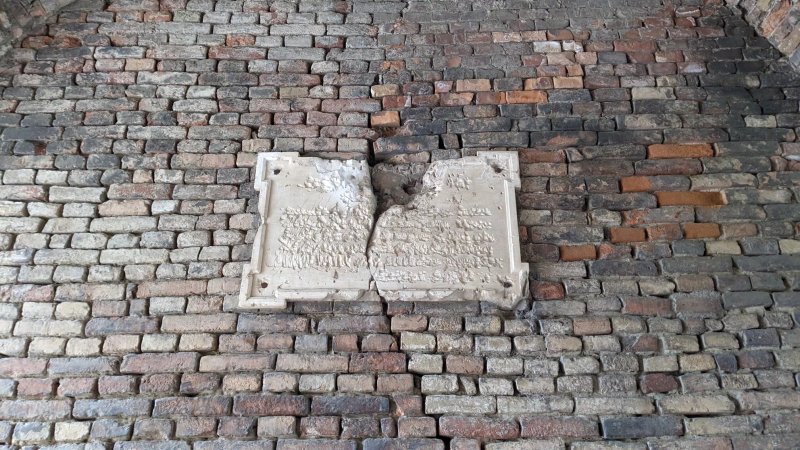 The Gate of Carlo VI