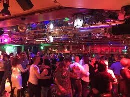 Tanzbar Nachtigall