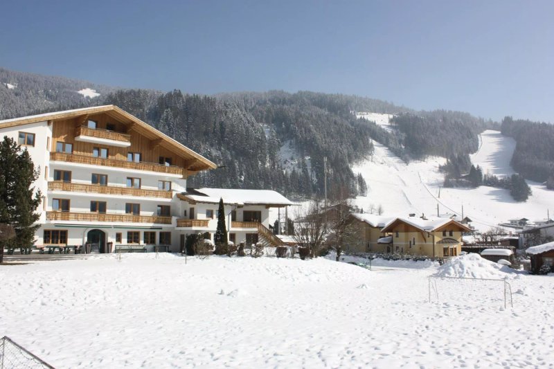 Jugendhotel Lindenhof