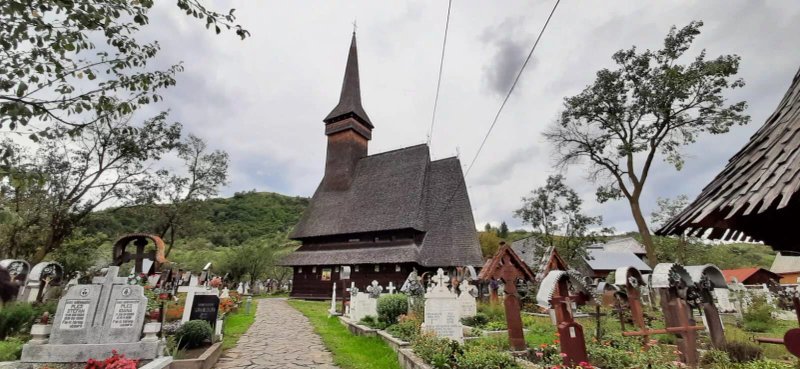 Ieud Ses Wooden Church