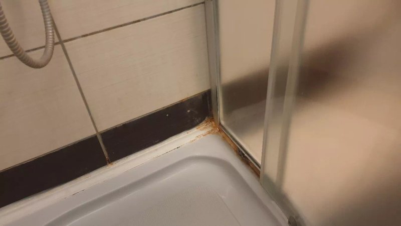 Abszolut Hotel es Panzio