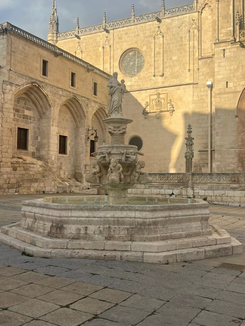 Fuente de Santa Maria